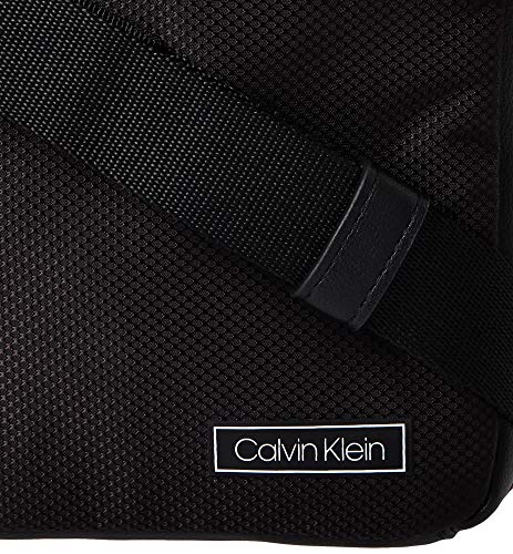 Calvin Klein - Revealed 2g Mini Reporter, Organizadores de bolsos Hombre, Negro (Black), 0.1x0.1x0.1 cm (W x H L)