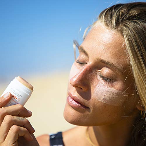 EQ | Protector Solar Facial en Stick SPF50+ - Filtros Minerales - Cara y Zonas Sensibles - Protección UVA UVB muy alta - Resistente al Agua - Dorado - 10g