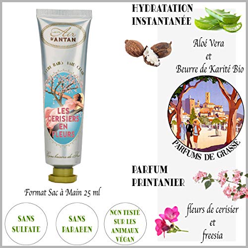 Un Air d'Antan® - Crema de Manos de Cerezo Vintage Enriquecida con Manteca de Karité y Aloe Vera, Perfume Exclusivo con Notas Primaverales y Florales, Flor de Cerezo y Fresia - 25ml