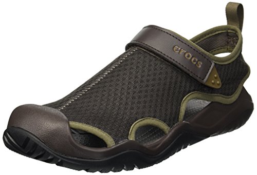 CROCS Swiftwater Mesh Deck Sandal M, Zuecos para Hombre, Marrón (Espresso 206b), 42/43 EU