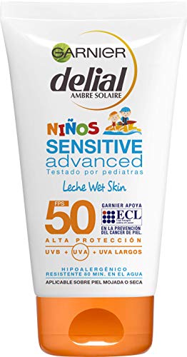 Garnier Delial Niños Sensitive Advanced - Protector Solar Leche Wet Skin para Pieles Claras, Sensibles e Intolerantes al Sol, IP50 - 150 ml