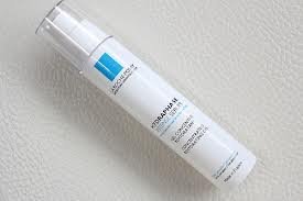 Mejor para muy piel seca y sensible la Roche-Posay Hydraphase Intense Suero 30 ml.