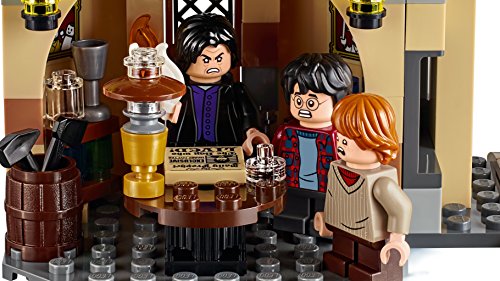 LEGO Harry Potter - Sauce Boxeador de Hogwarts, Juguete de Construcción del Mundo Mágico con Minifiguras de Harry Potter, Ron Weasley, Hermione Granger, Severus Snape y Otros Personajes (75953)