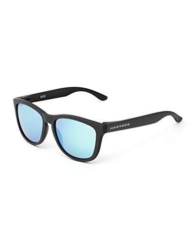 HAWKERS Gafas de Sol ONE Carbono, para Hombre y Mujer, con Montura Negra Mate con Trama y Lente Azul Claro Efecto Espejo, Protección UV400