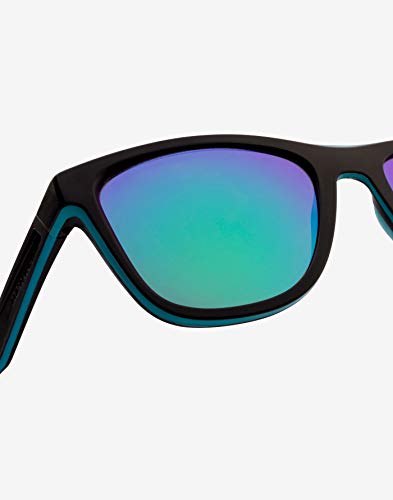 HAWKERS · ONE SPORT · Black · Green Rubber Emerald · Gafas de sol para hombre y mujer