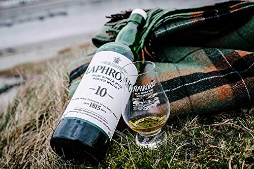 Laphroaig 10 Años Single Malt Escoces Peated Whisky Escoces, 40% - 700 ml