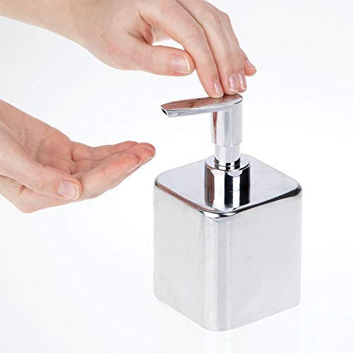 mDesign Juego de 2 dispensadores de jabón recargables – Dosificadores para jabón de metal y plástico – Dosificador de baño o cocina para lavavajillas, lociones o aceites aromáticos – plateado