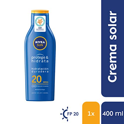 NIVEA SUN Protege & Hidrata Leche Solar FP20 (1 x 400 ml), protector solar hidratante y resistente al agua con protección UVA/UVB, protección solar media