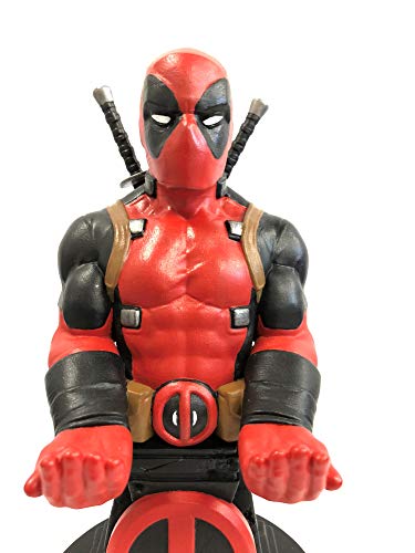 Cable guy Deadpool, soporte de sujeción o carga para mando de consola y/o smartphone de tu personaje favorito con licencia de Marvel. Producto con licencia oficial. Exquisite Gaming