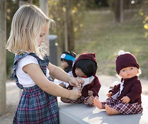 Miniland – Muñeco bebé Europeo Niño de vinilo suave de 38cm con rasgos étnicos y sexuado para el aprendizaje de la diversidad con suave y agradable perfume. Presentado en caja de regalo.