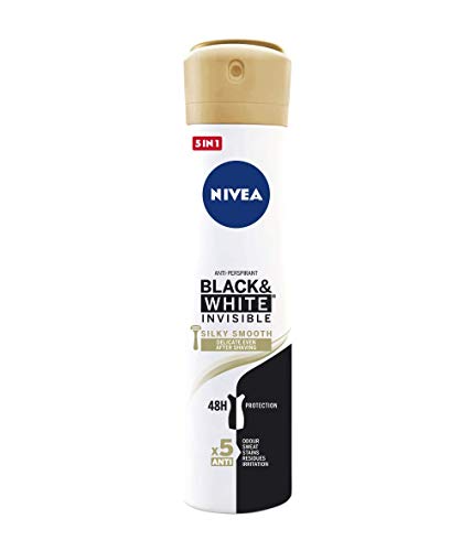 NIVEA Black & White Invisible Silky Smooth Spray en pack de 6 (6 x 200 ml), desodorante antitranspirante para una piel suave, desodorante spray para proteger la ropa