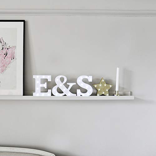 Up in Lights Muestra decorativa de madera blanca de las letras del LED - colgante de pared con pilas - Letra P