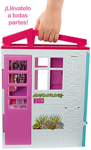 Barbie Casa portátil con piscina, casa de muñecas, edad recomendada 3 años y mas (Mattel FXG55)