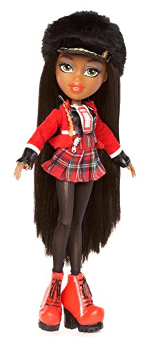 Bratz - Study Abroad Sasha, muñeca Fashion (Bandai 537038)