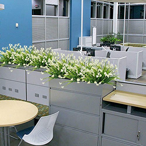 Chapter Seven 4pcs Artificial Calla Lily Arbustos Falsos Plantas Falsas Resistentes a los Rayos Bujes de plástico sintético