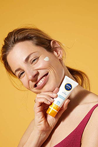 Crema solar Nivea Sun UV facial Sensitiv en paquete de 1 unidad (1 x 50 ml), crema facial con FPS 50+ para pieles sensibles, protección solar calmante las irritaciones de la piel
