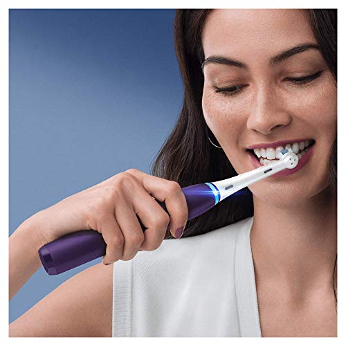 Oral-B iO 8 Cepillo Eléctrico Recargable Tecnología Braun En Edición Especial, 1 Mango Morado Diseño De Alta Gama Y Tecnología Magnética, Pantalla en Color, 1 Cabezal Recambio, 1 Funda Viaje Premium