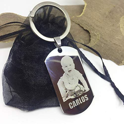 TusPlacas Llavero con Foto Personalizada, Chapa de Acero Inoxidable Grabada con Texto e Imagen - Estilo Chapas Militares - Incluye Bolsita de Tela y Anilla de Llavero (Plateado)