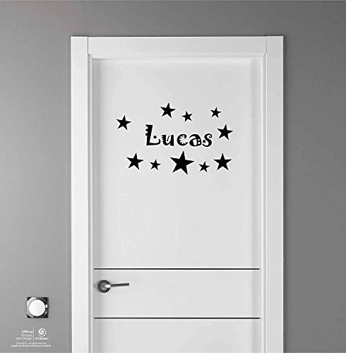 Artstickers Adhesivo Infantil para decoración de Muebles, Puertas, Paredes.Nombre: Lucas, en Color Negro Nombre de 20cm + Kit de 10 Estrellas para Libre colocación.