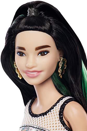 Barbie Fashionista - Muñeca con pelo negro y mechas verdes (Mattel FXL50)