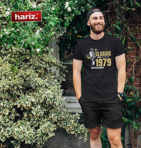 Hariz Classic Since 1979 - Camiseta de manga corta para hombre, diseño con texto en inglés Rojo vino. XL