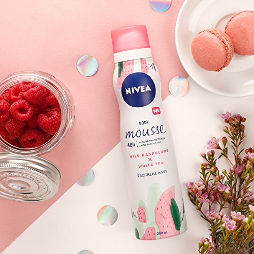 Nivea Cuerpo Mousse, frambuesa – Té Blanco, aroma para piel seca, dispensador, 3 Pack (3 x 100 ml)