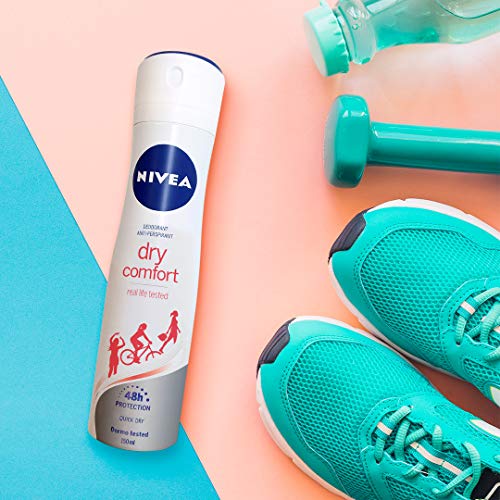 NIVEA Dry Comfort (1 x 200 ml), desodorante antitranspirante con protección 48 horas, spray desodorante de cuidado femenino testado en la vida real