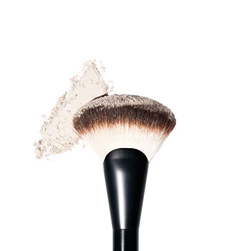 NYX PROFESSIONAL MAKEUP brocha de maquillaje abanico Pro Fan Brush 6 de fibra