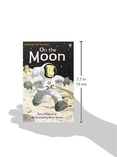 On the Moon (2.1 First Reading Level One (Yellow))