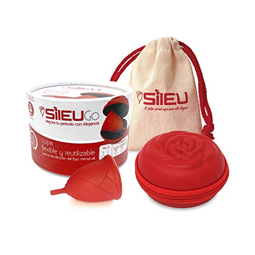 Pack Sileu Go: Copa menstrual Rose - Modelo de iniciación - Alternativa ecológica, natural a tampones y compresas - Talla L, Rojo, Flexibilidad Standard + Estuche de Flor Rojo