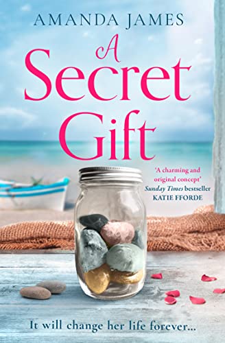 A Secret Gift: The most heartwarming, feel-good fiction book of 2021 set in Cornwall! (Cornish Escapes, Book 1) (English Edition)