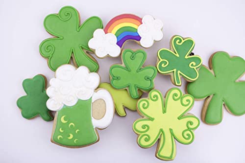 Ann Clark Cookie Cutters Juego de 5 cortadores de galletas Día de San Patricio con libro de recetas, trébol, trébol pequeño, trébol de cuatro hojas, jarra de cerveza y arco iris