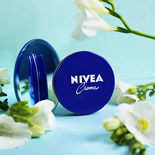 NIVEA Creme (1 x 250 ml), crema hidratante corporal y facial para toda la familia, crema universal para una piel suave e hidratada, crema multiusos