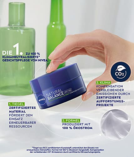 NIVEA Natural Balance - Crema hidratante de noche reafirmante (50 ml), extracto de raíz de bardana orgánica, crema de noche antiedad que mitiga las arrugas y las líneas visibles durante la noche