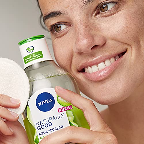 Nivea Naturally Good Agua Micelar con Aloe Vera Bio, 400ml