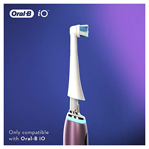 Oral-B iO 8 Edición Especial Cepillo De Dientes Eléctrico, 1 Mango Morado Recargable Con Tecnología Magnética De Braun, 1 Funda Viaje + Pack De 2 Cabezales De Recambio Originales iO Ultimate Clean