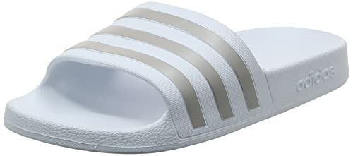 adidas Adilette Aqua, Chanclas Unisex Adulto, Footwear White Platin Metallic Footwear White, 43 EU