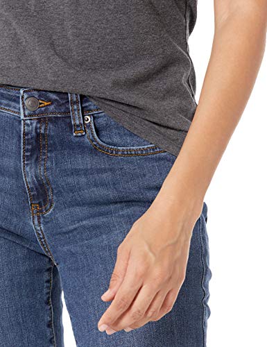 Amazon Essentials Girlfriend Jean Jeans, Medium Dark Wash, 46