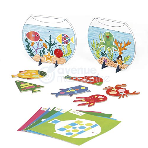 AVENUE MANDARINE - Kit Créatif de Coloriage et Gommettes - Thème Aquarium de Gommettes - Avec 12 Feutres, 6 Aquariums et Animaux Marins à Colorier - Activité Manuelle et Créative - Dès 3 ans - KC043C