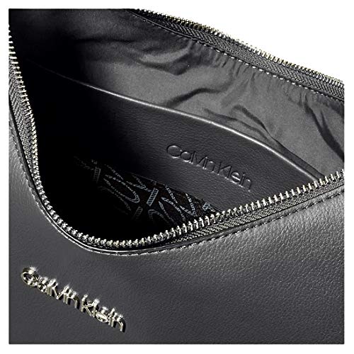 Calvin Klein, HOBO para Mujer, Schwarz, 28 Inches, Extra-Large