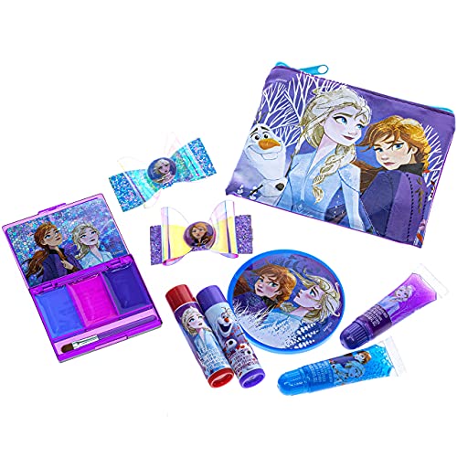 Disney Frozen - Townley Girl Set de maquillaje cosmético para niñas con clips, presión en las uñas, brillo de labios, pegatinas para uñas, bálsamo labial, gemas para uñas y espejo