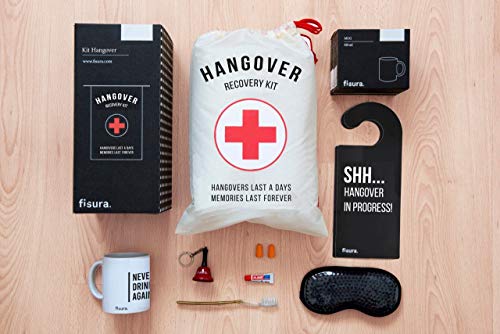 Fisura | Kit de Resaca con Taza Never Drinking Again, Campanilla, Antifaz de Gel frío, Colgador, Tapones y Cepillo. Regalos Originales para Hombre, Mujer, Navidad y Amigo Invisible (Inglés)