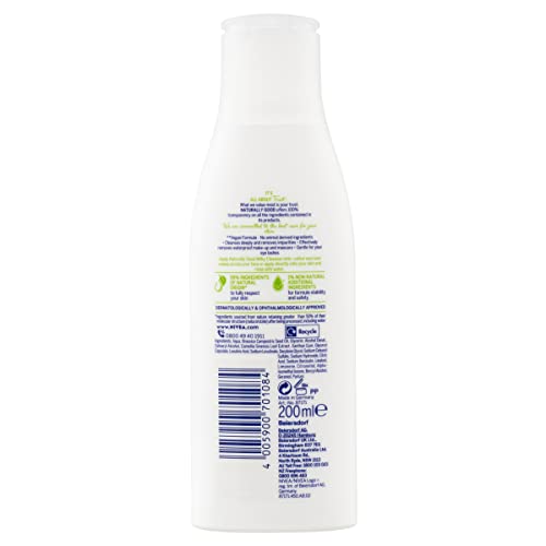 Nivea Naturally Good Limpiador Lácteo (200 ml), limpiador facial con 99% de ingredientes de origen natural, limpiador facial con té verde orgánico, limpiador de piel natural, paquete de 6