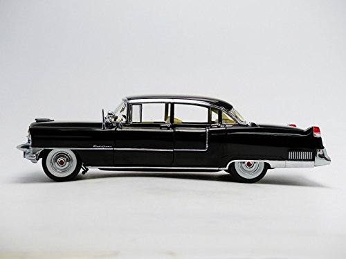 Vehículo Cadillac Fleetwood Series 60 1955 Escala 1:18