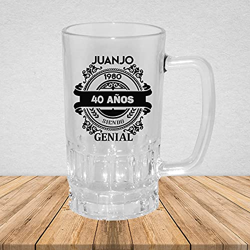 Kembilove Jarra de Cerveza Personalizada y grabada con el nombre – Regalos Originales para Cumpleaños – Con Frase 40 Años siendo Genial