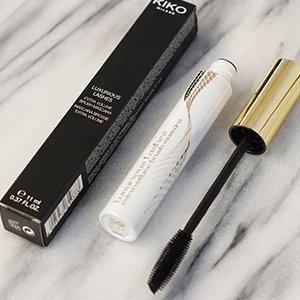 KIKO Milano Luxurious Lashes Extra Volume Brush Mascara | Máscara de pestañas efecto volumen y definición extra