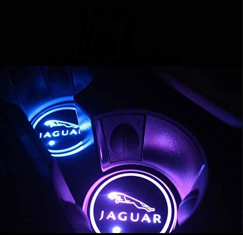 Logotipo del coche luces de la atmósfera del logotipo LED impermeable botella bebidas posavasos 7 colores cambiantes USB estación de carga LED taza Mat para Jaguar XF XJ XE F-PACE XFL, 2 piezas