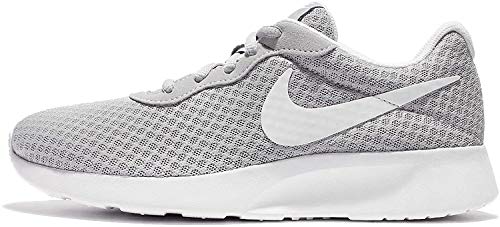 Nike Tanjun, Zapatillas de Running para Mujer, Gris (Wolf Grey/White), 37.5 EU