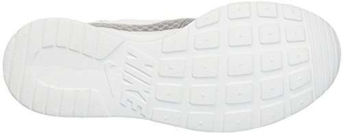 Nike Tanjun, Zapatillas de Running para Mujer, Gris (Wolf Grey/White), 37.5 EU