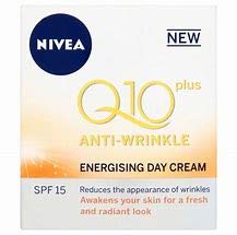 NIVEA Q10 PLUS - Crema de día energizante (SPF15, 2 unidades)